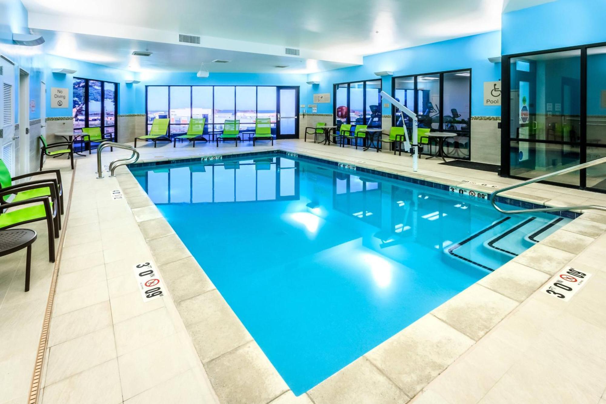 Springhill Suites By Marriott The Dunes On Monterey Bay Marina Exterior foto