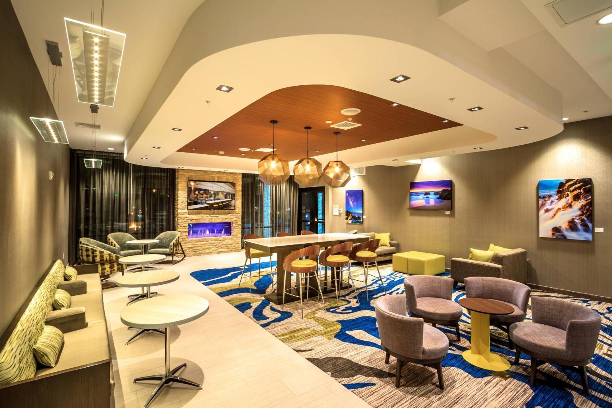 Springhill Suites By Marriott The Dunes On Monterey Bay Marina Exterior foto