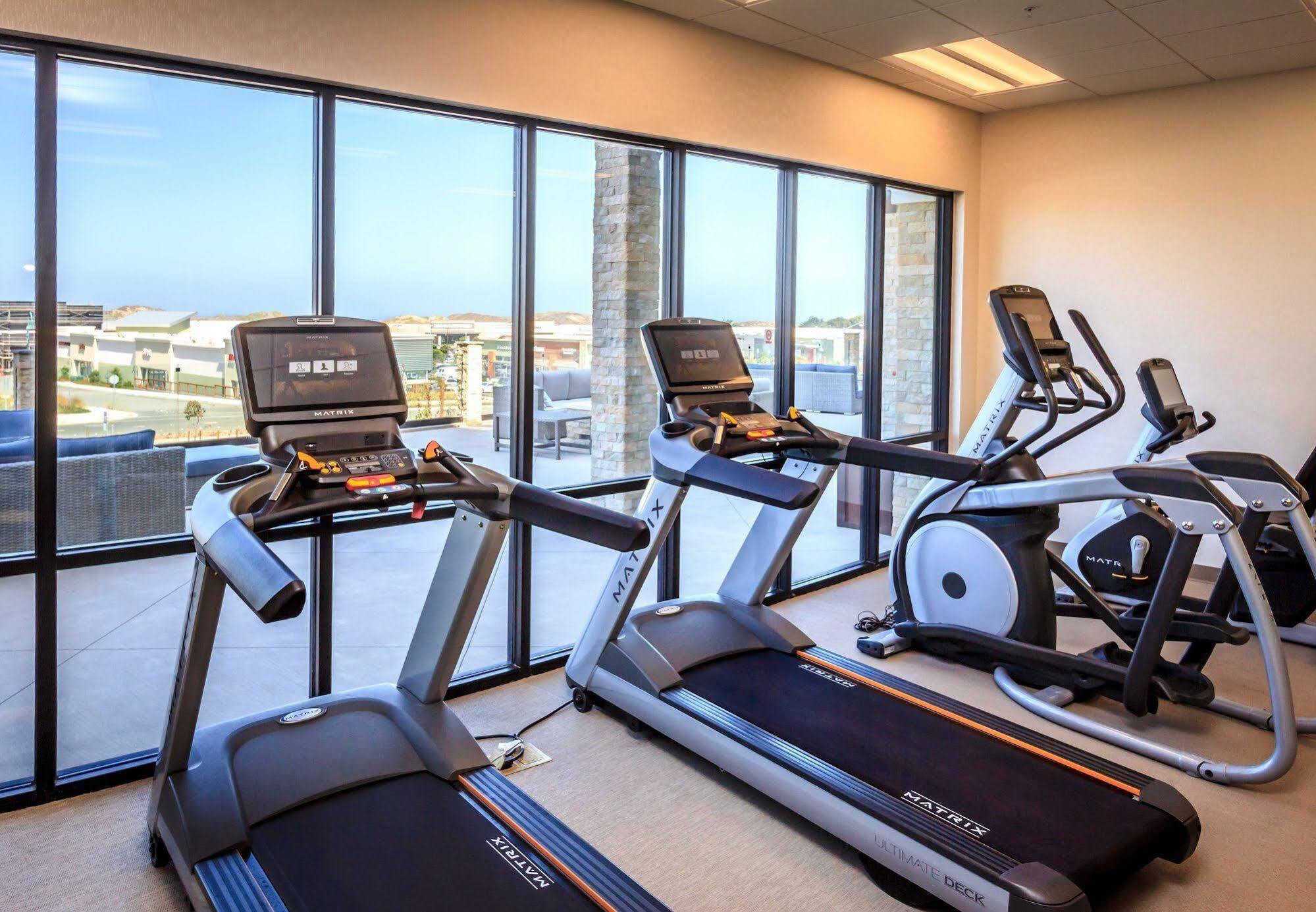 Springhill Suites By Marriott The Dunes On Monterey Bay Marina Exterior foto